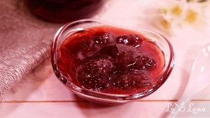 23. Dulceata de afine/capsuni / Blackberry/blueberry/strawberry jam